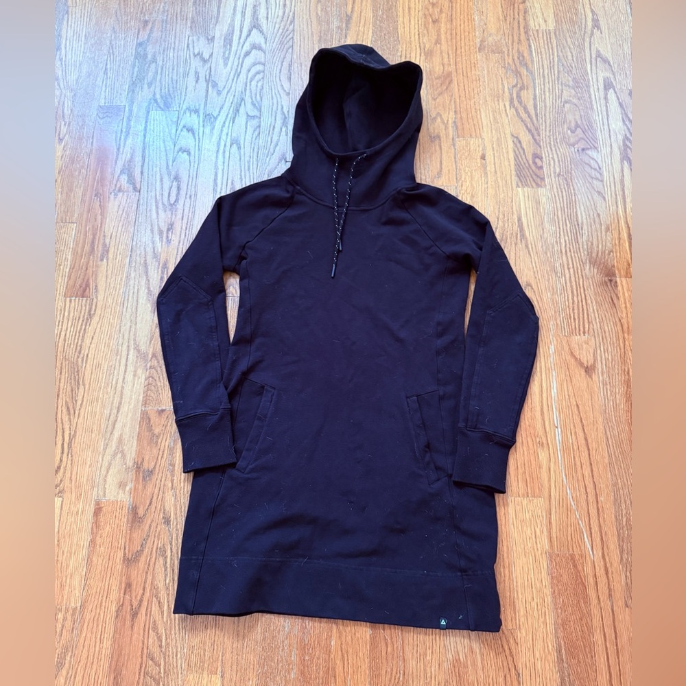 American Giant Tunic hoodie with front pockets